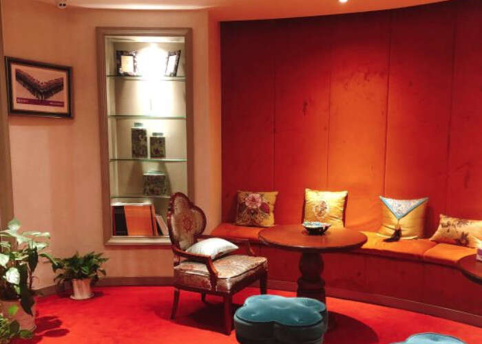 現(xiàn)在美容院加盟什么產(chǎn)品好一點(diǎn)？